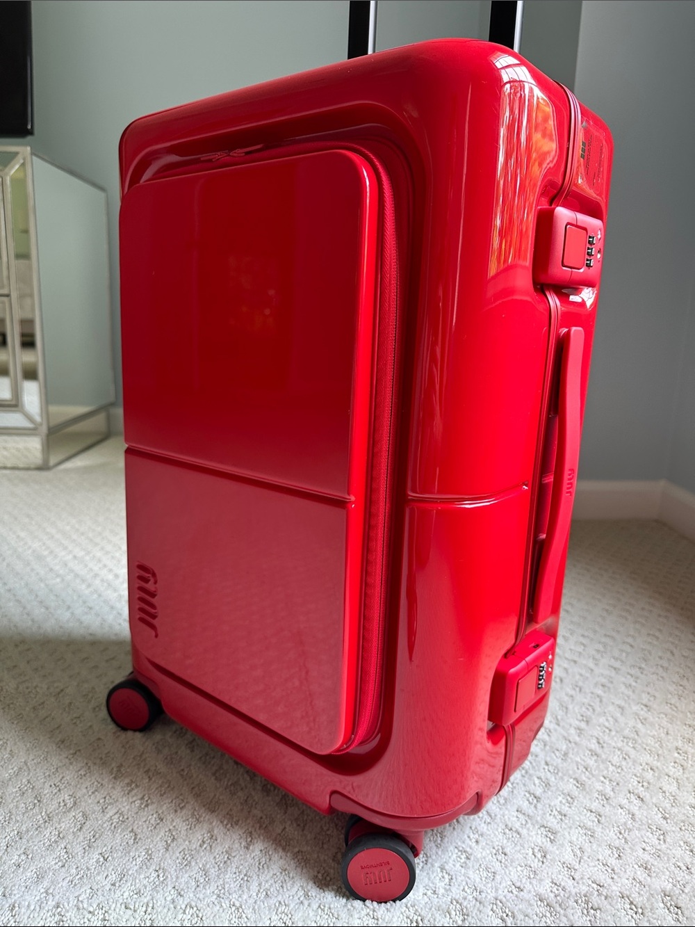 July Sold Out Bright Apple Red Hard-Shell Carry-On Luggage